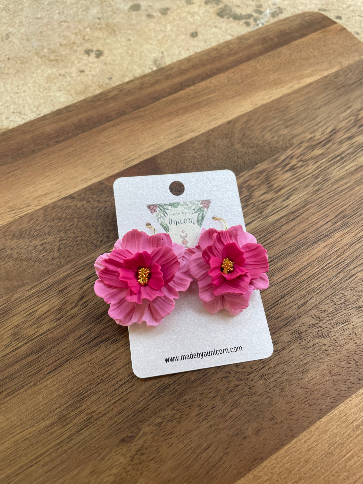Small Dark Pink Blooms