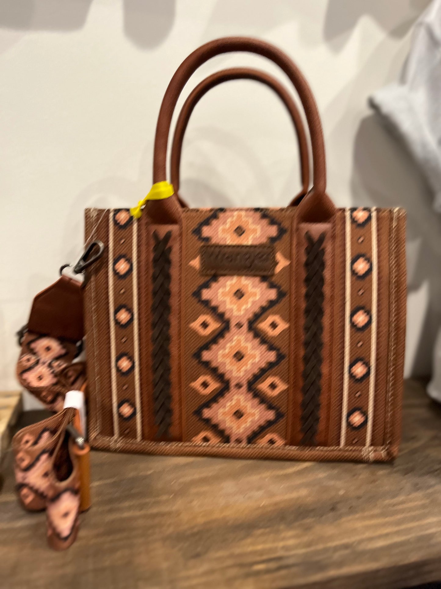 Wrangler Aztec Crossbody LV