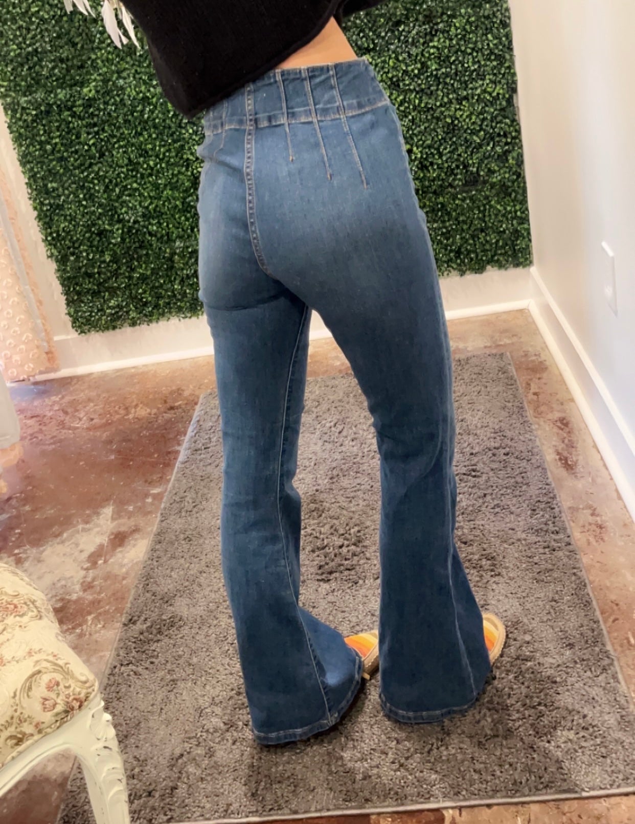 Sky Double Button Flare Medium Wash