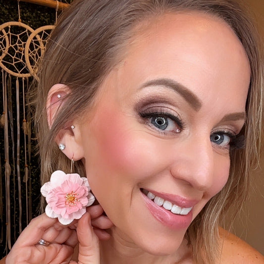 Laci Flowers