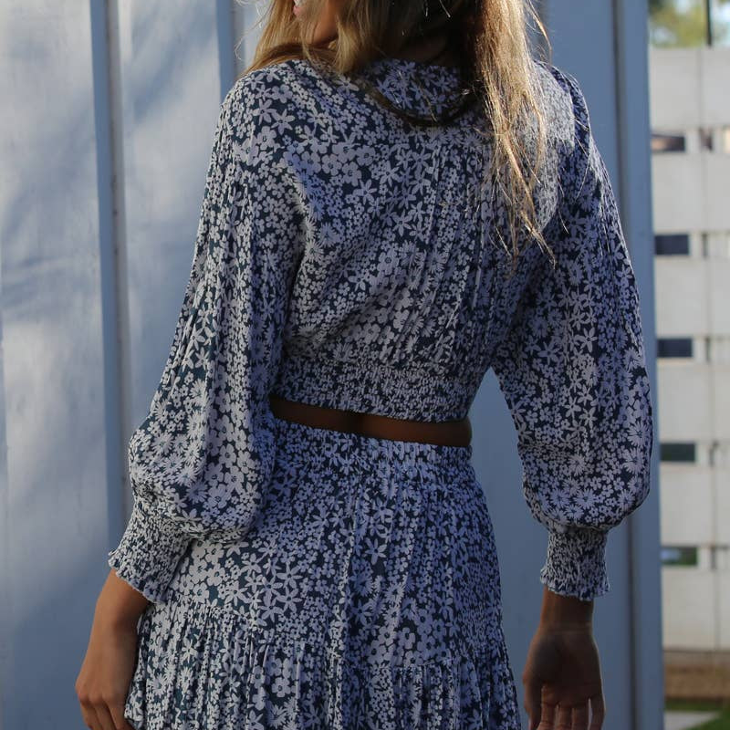 Floral Longsleeve w/Buttons