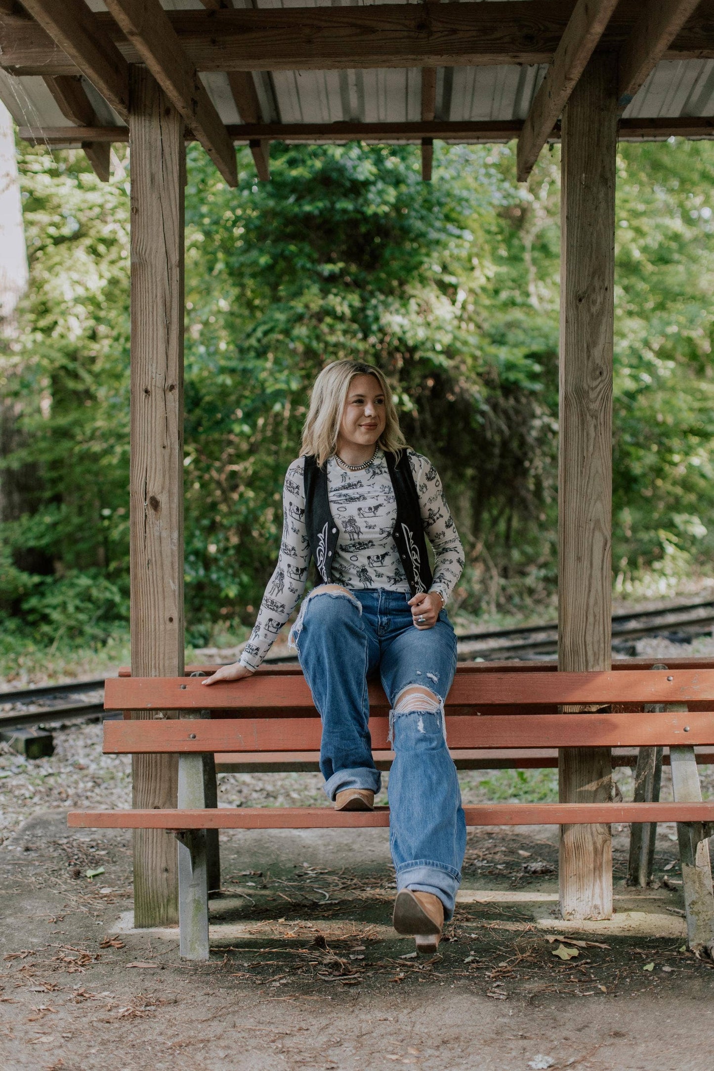 Suede Boot Stitch Vest