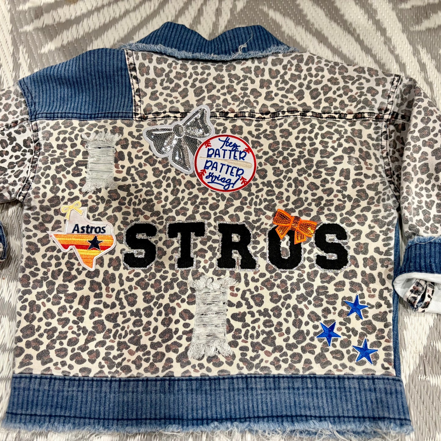 ‘Stros Leopard Denim Jacket